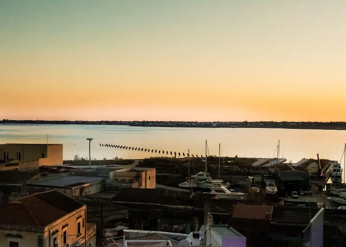 Archinue * シラクーサ