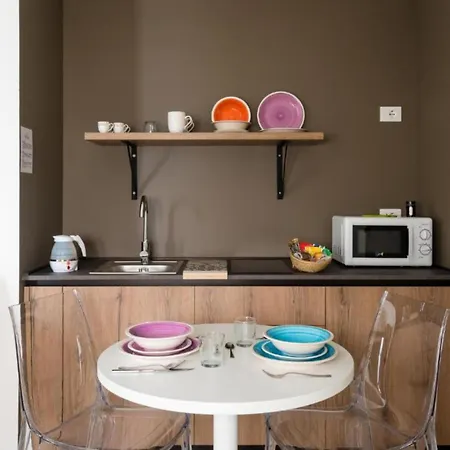 Archinue Apartment *