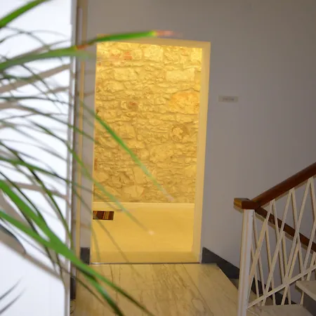Archinue Apartman *