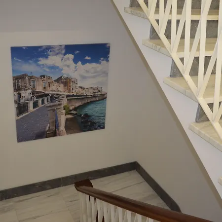 Archinue Apartman Szirakúza